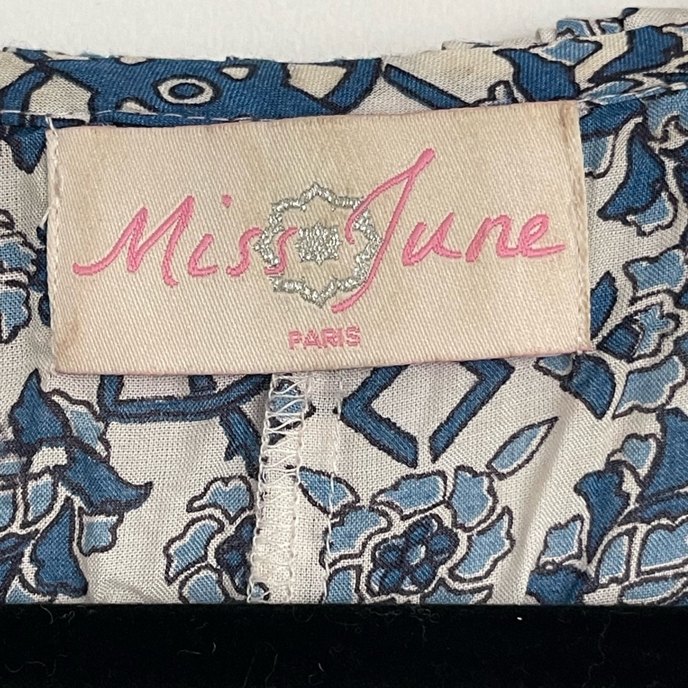 Miss June - Picture 4 of 10